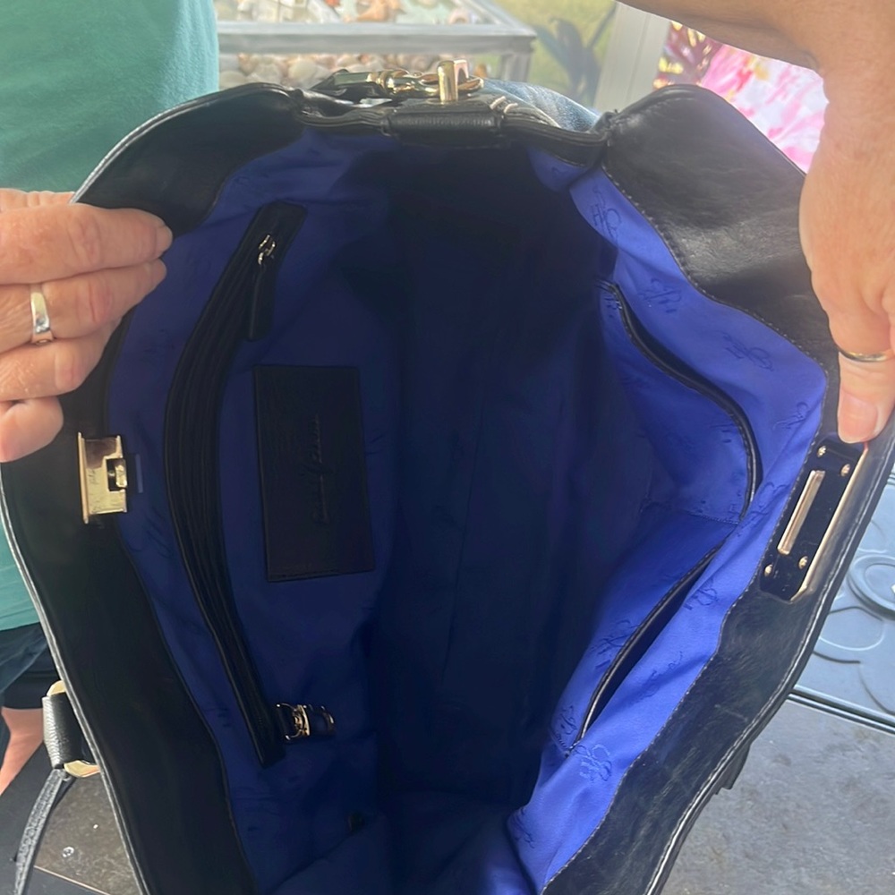 Shoulderbag